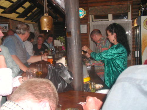 Eva und Thomas, die Mundschenke im Bacchus